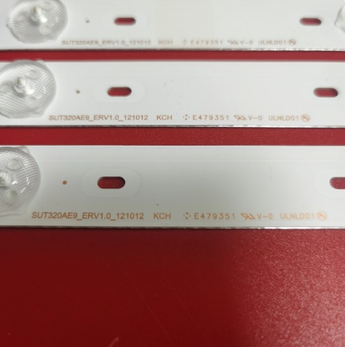 Set_barete_Toshiba_32_3_barete_x_8led_3V_630mm_IC-F-TBB032D315_SVT320AE9_REV1.0_121012